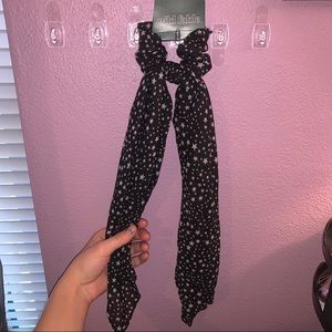 🌟Wild Fable Scarf Scrunchie with a Star Design🌟